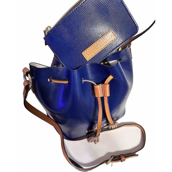 Dooney & Bourke Serena Small Bucket Bag crossbody pouch Blue Vintage 41-05 - Picture 13 of 14